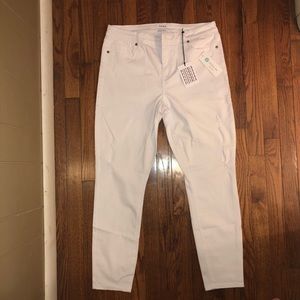 Pistola White Jennifer distressed skinny Jean NWT